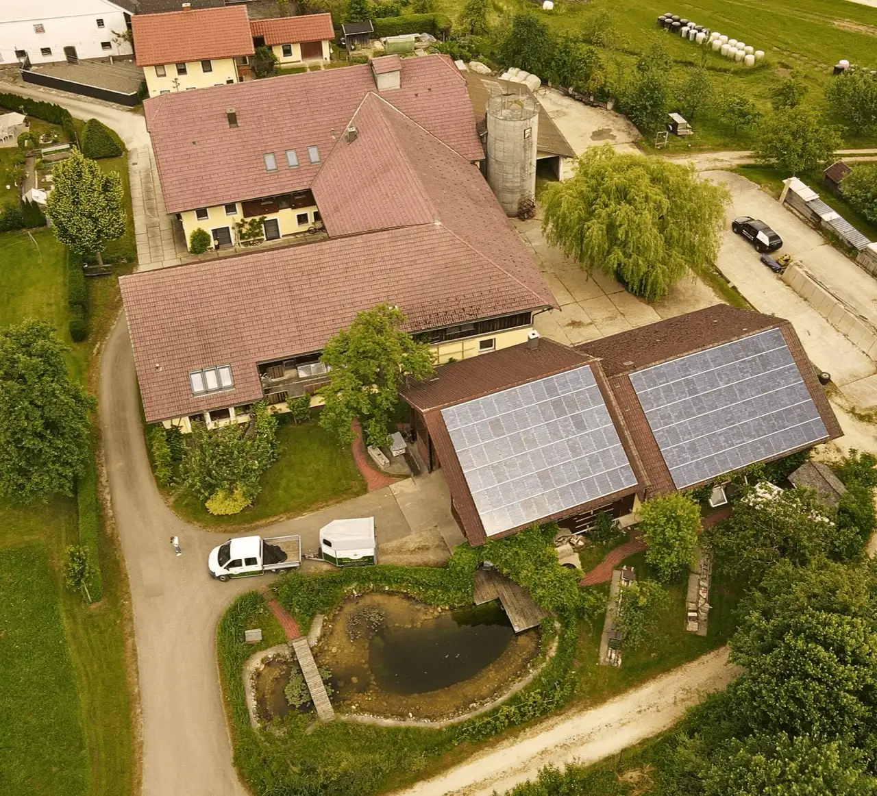Luftaufnahme des Firmensitzes der Roither GmbH in Kemating